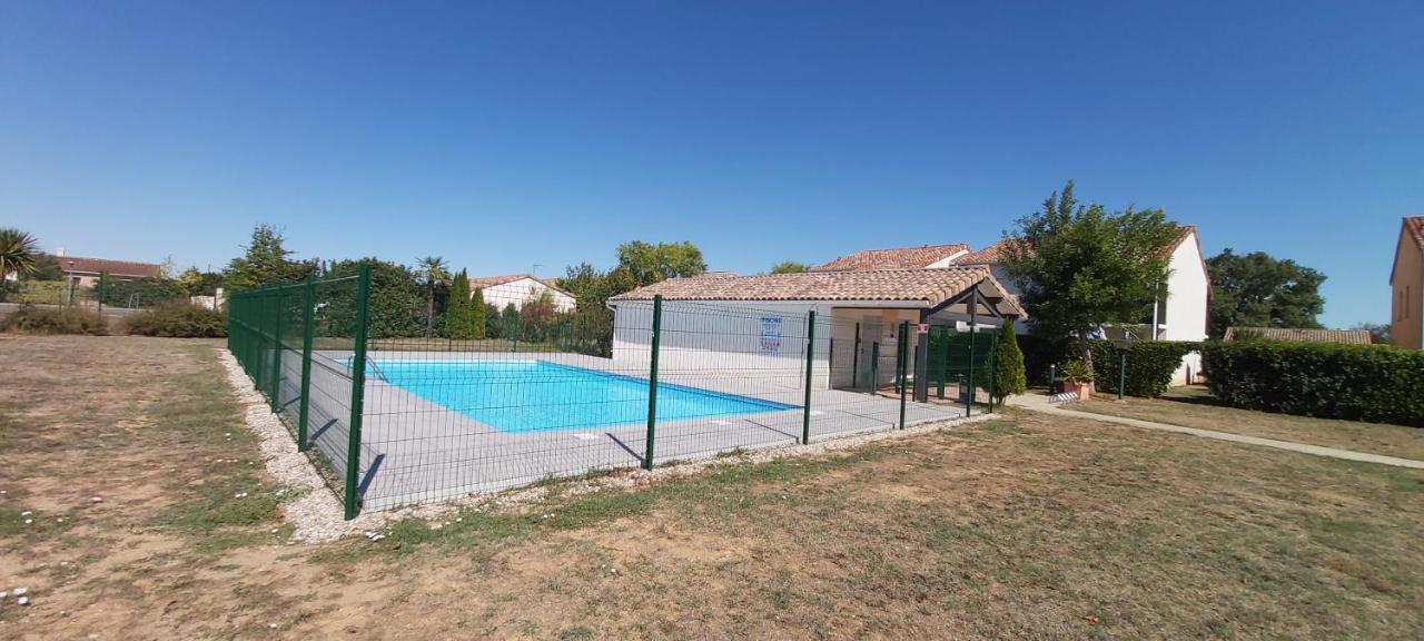 La Campagne Romantique - Avec Entree Autonome, Clim Neuve, Parking Prive & Sa Piscine ! - Saint-Sulpice  ภายนอก รูปภาพ